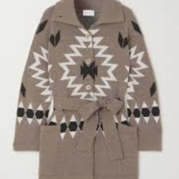 We Norwegians woman's Háldi tan brown wool cardigan sweater w/ belt sz medium - Picture 5 of 5